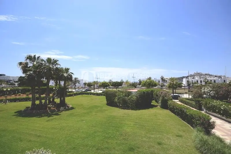 1-Zimmer-Wohnung mit Terrasse in der Gegend von Passeig Marítim Ibiza Botafoc