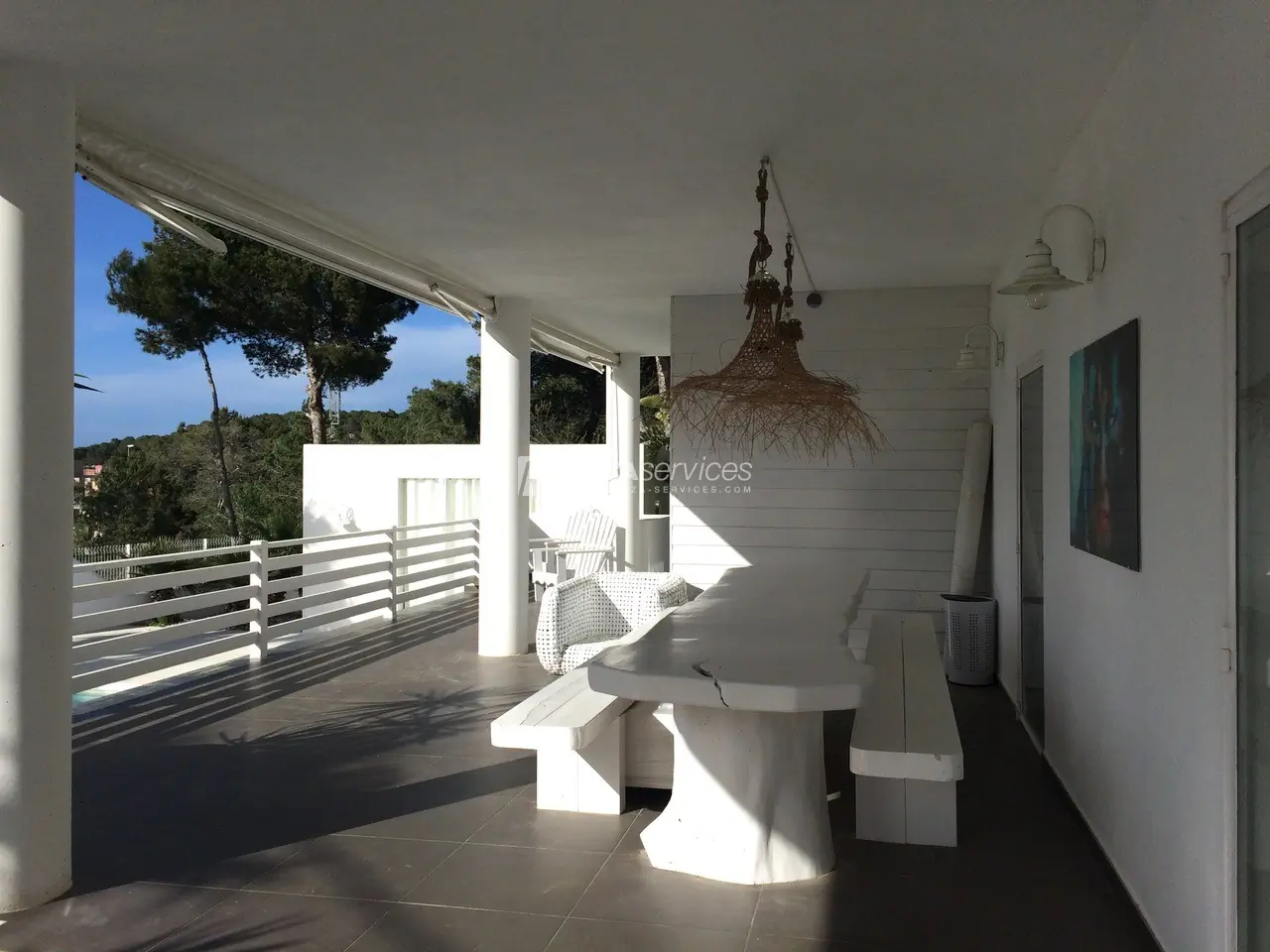 Huur moderne villa met zeezicht Cala Conta