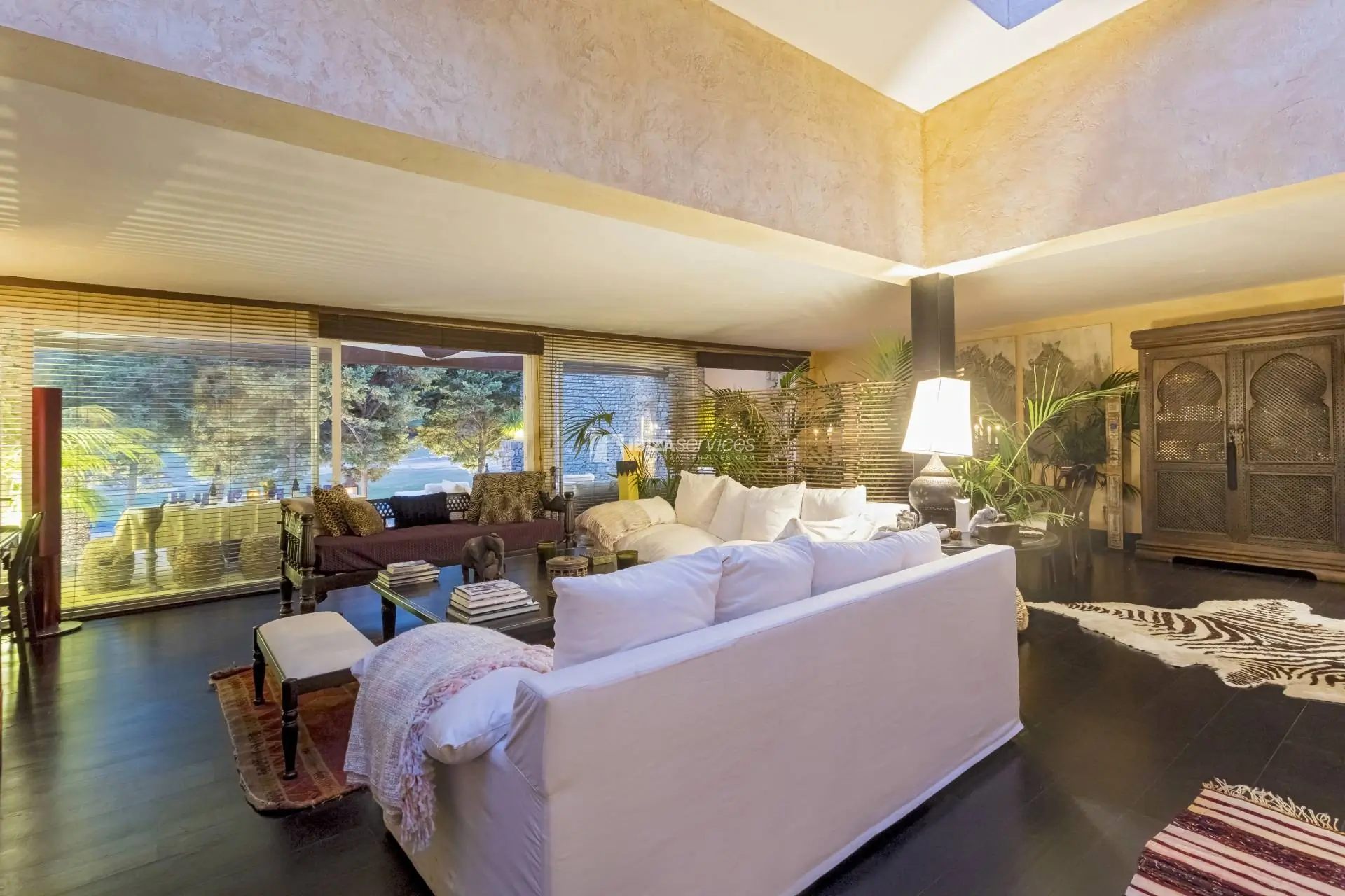 Villa de style Bali à vendre Roca Llisa