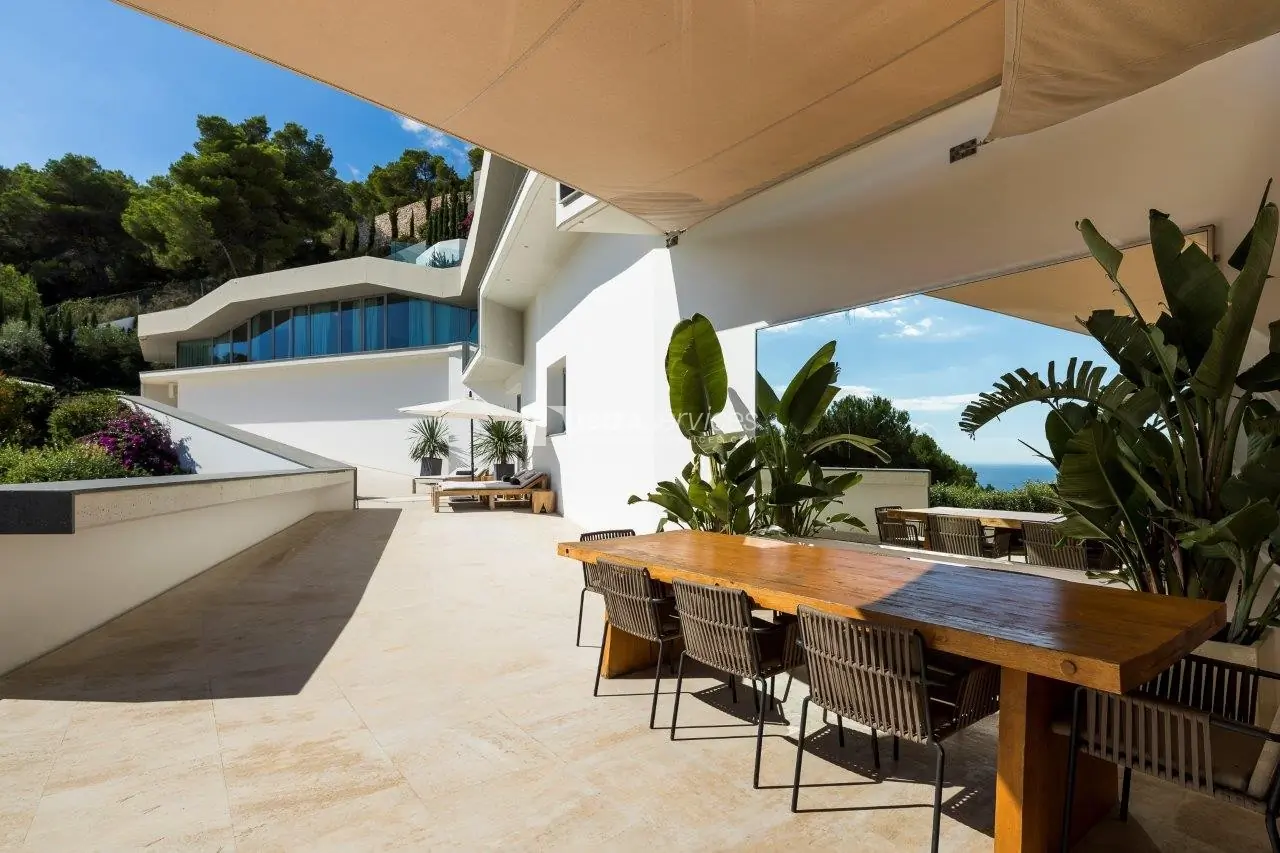 Vagabunda Roca llisa villa for rent Ibiza