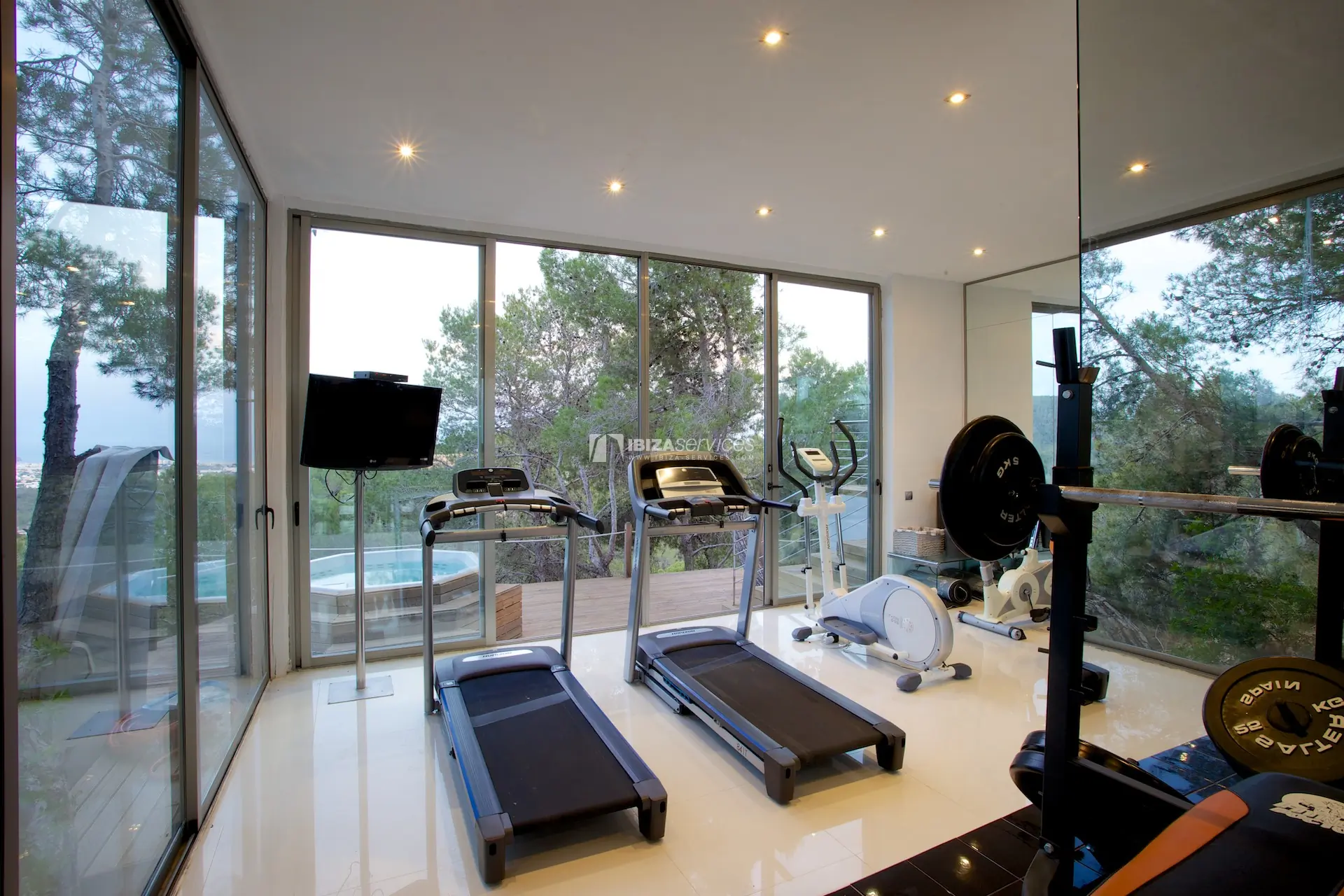 Luxury 9 bedroom villa for rent close to Ibiza