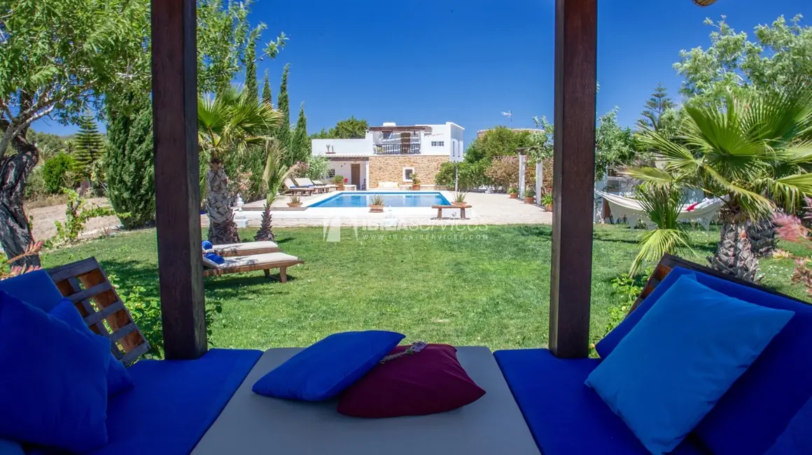 Landhuis in Ibiza-stijl voor zomerverhuur