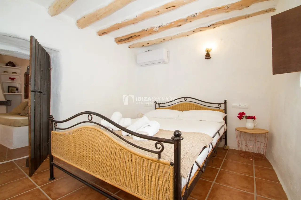 Finca km2 Ibiza 4 bedroom for rent