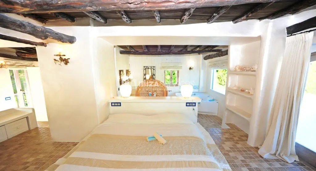 6 Bedrooms Villa in San Rafael to rent