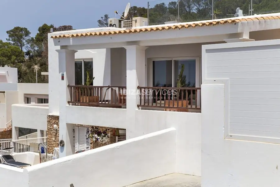 Seasonal rent semi-detached house view to Es Vedra