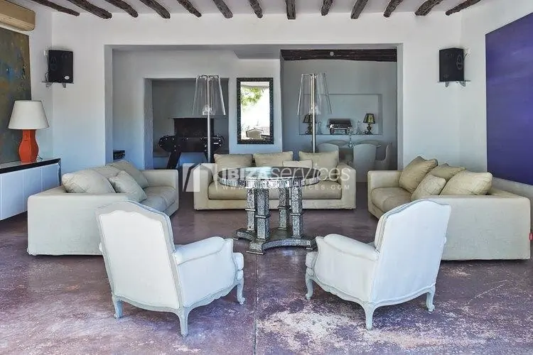 Eine luxuriöse Villa mit 8 Schlafzimmern in Can Pep Simò zu vermieten