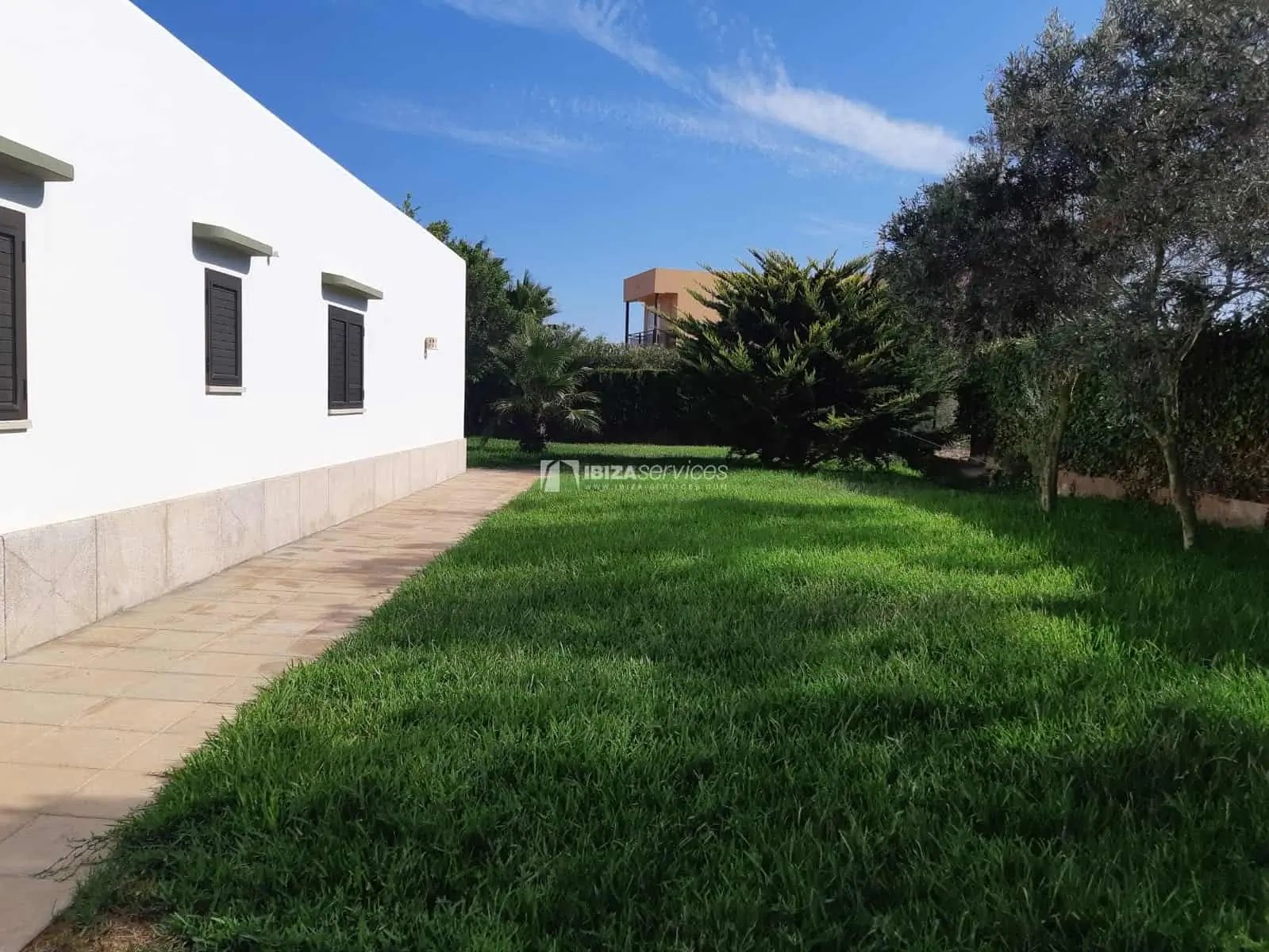 2 houses with possibility to extend for sale St.Jordi