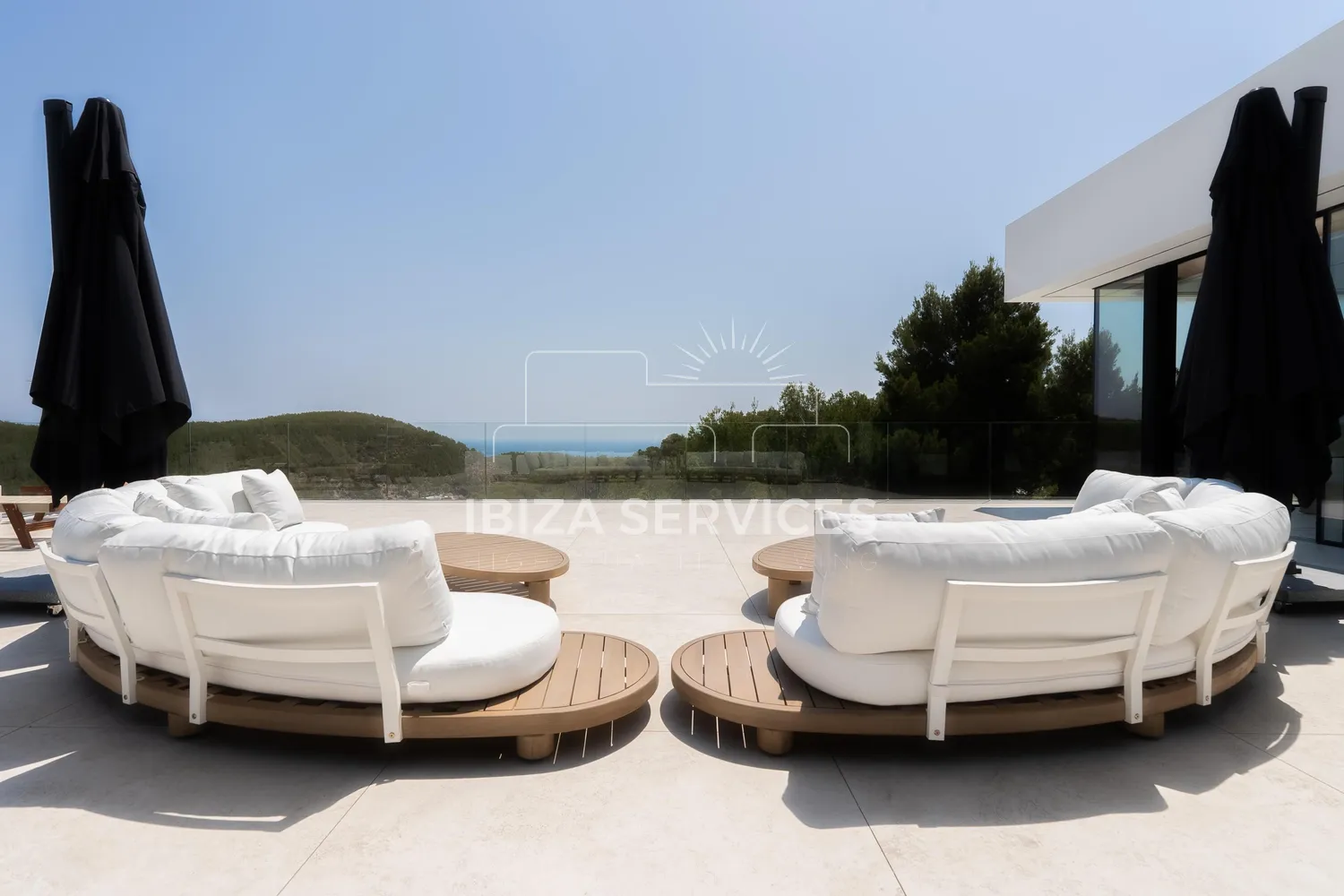 Foto 13 van Newly completed luxury villa with sea views in Roca Llisa for sale