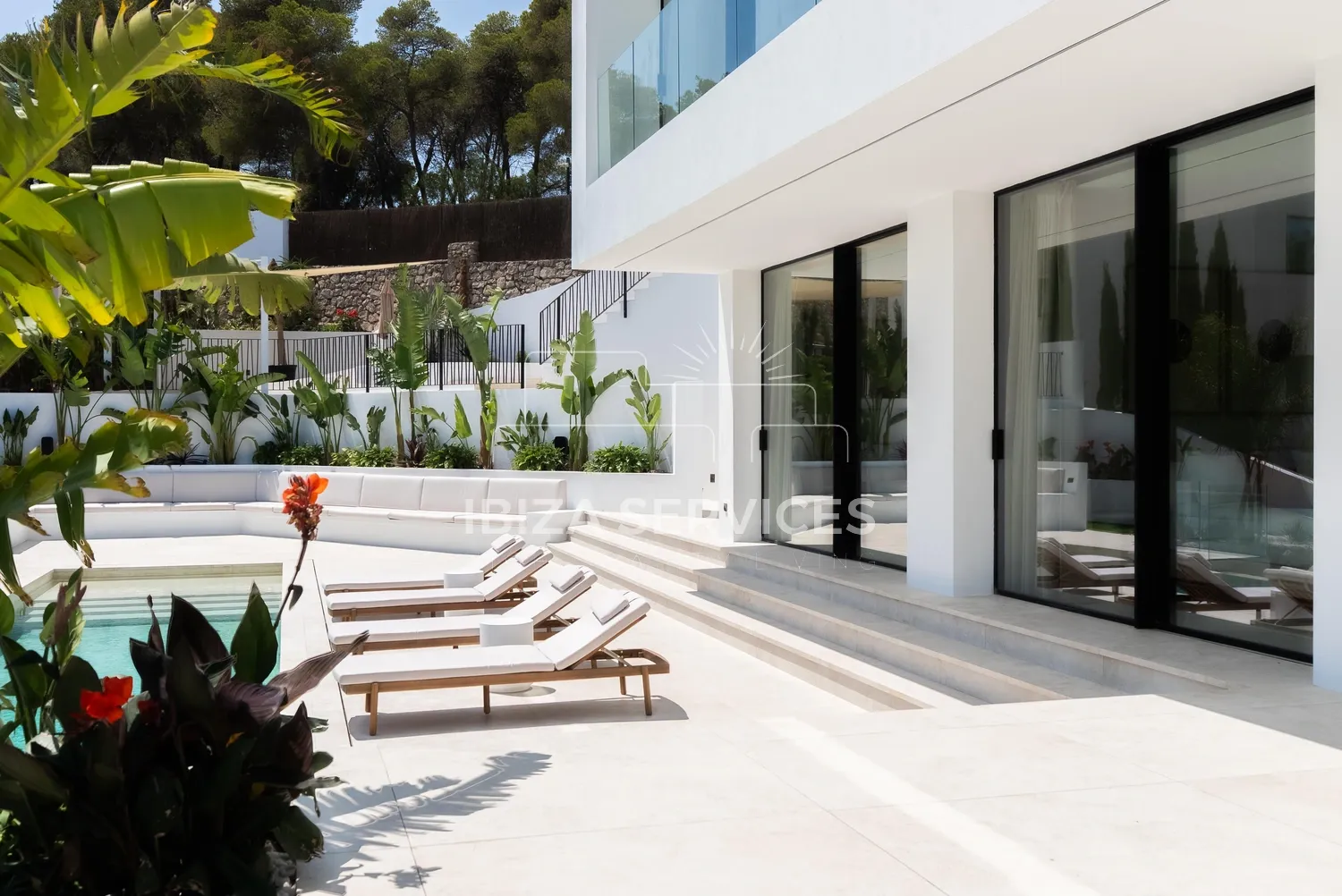Foto 9 van Newly completed luxury villa with sea views in Roca Llisa for sale