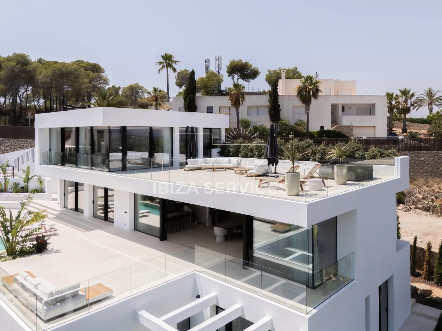 Foto 7 van Newly completed luxury villa with sea views in Roca Llisa for sale