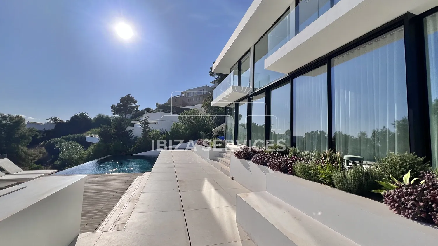 Foto 2 van Impressive Luxury Villa in Ibiza with Sea Views for sale