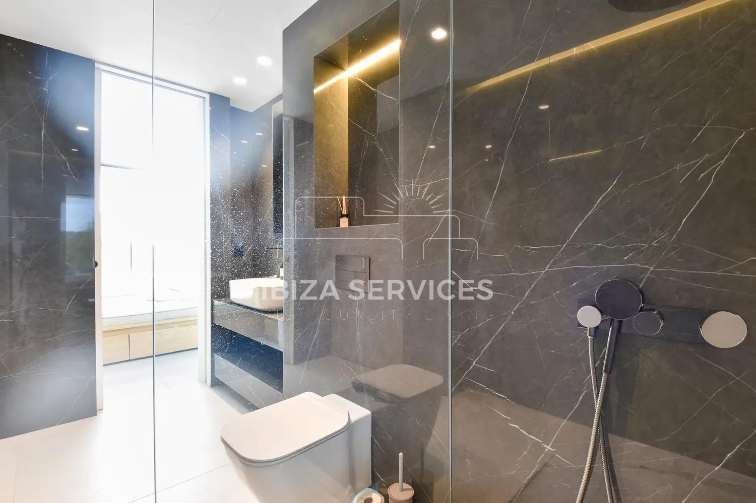 Foto 27 van Impressive Luxury Villa in Ibiza with Sea Views for sale