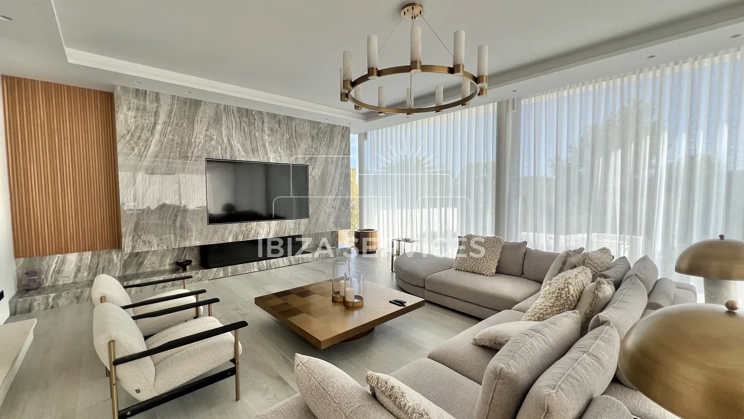 Foto 11 van Impressive Luxury Villa in Ibiza with Sea Views for sale