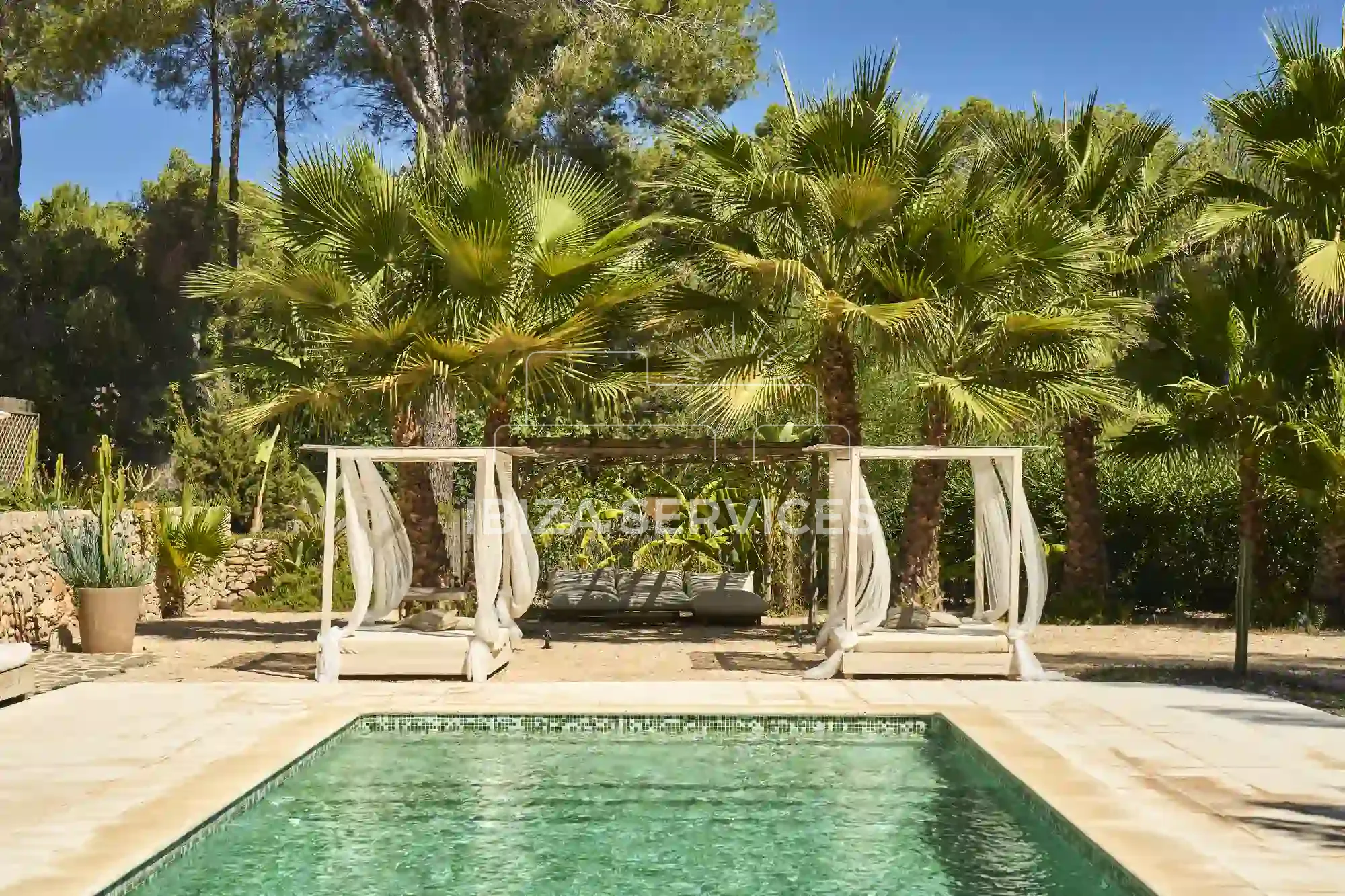 Foto 8 van Charming Villa for Sale in Ibiza with Tourist License