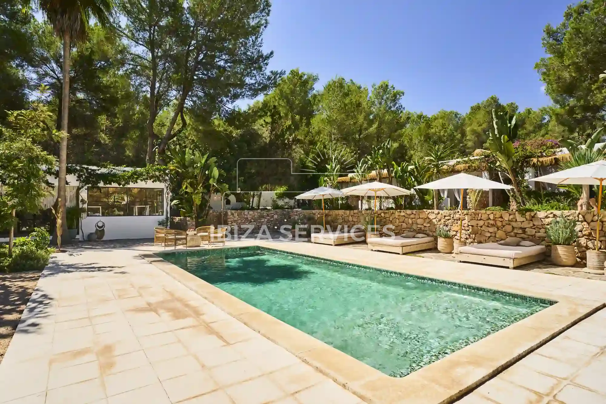 Foto 6 van Charming Villa for Sale in Ibiza with Tourist License