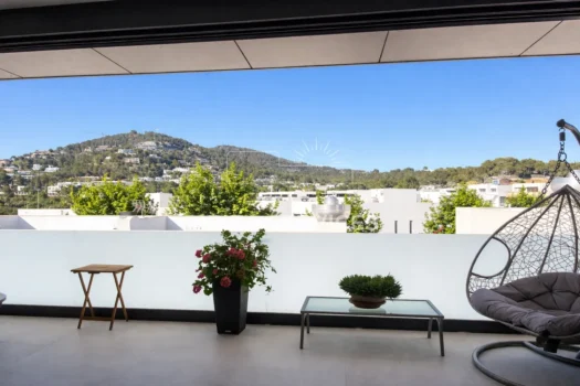 Modern Villa Near Jesús with Pool, Lift, Garage and Mountain Views
