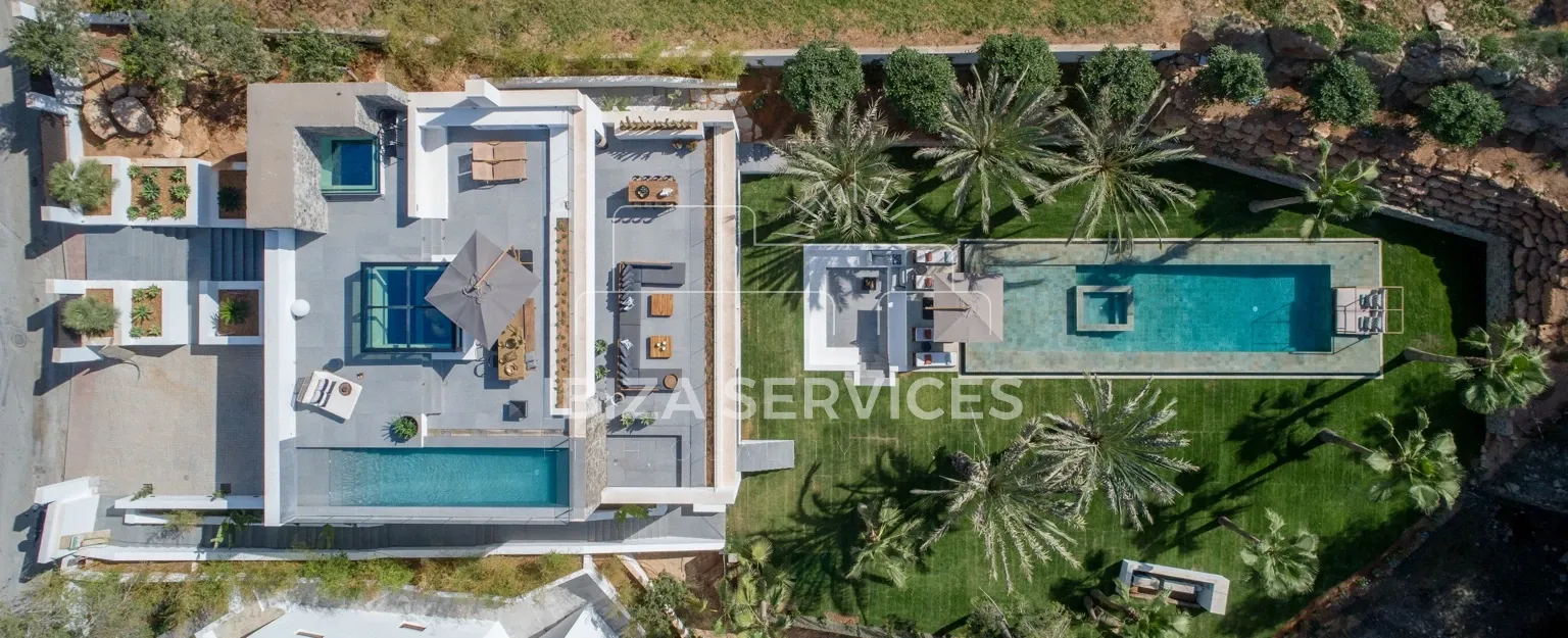 Foto 5 van Blakstad Villa for Sale in Can Furnet with Panoramic Views of Dalt Vila