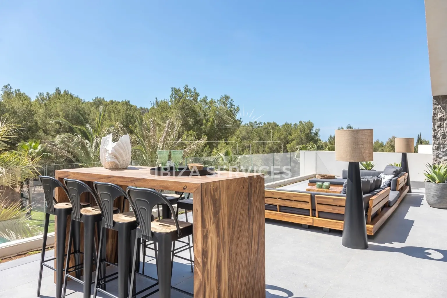 Foto 25 van Blakstad Villa for Sale in Can Furnet with Panoramic Views of Dalt Vila