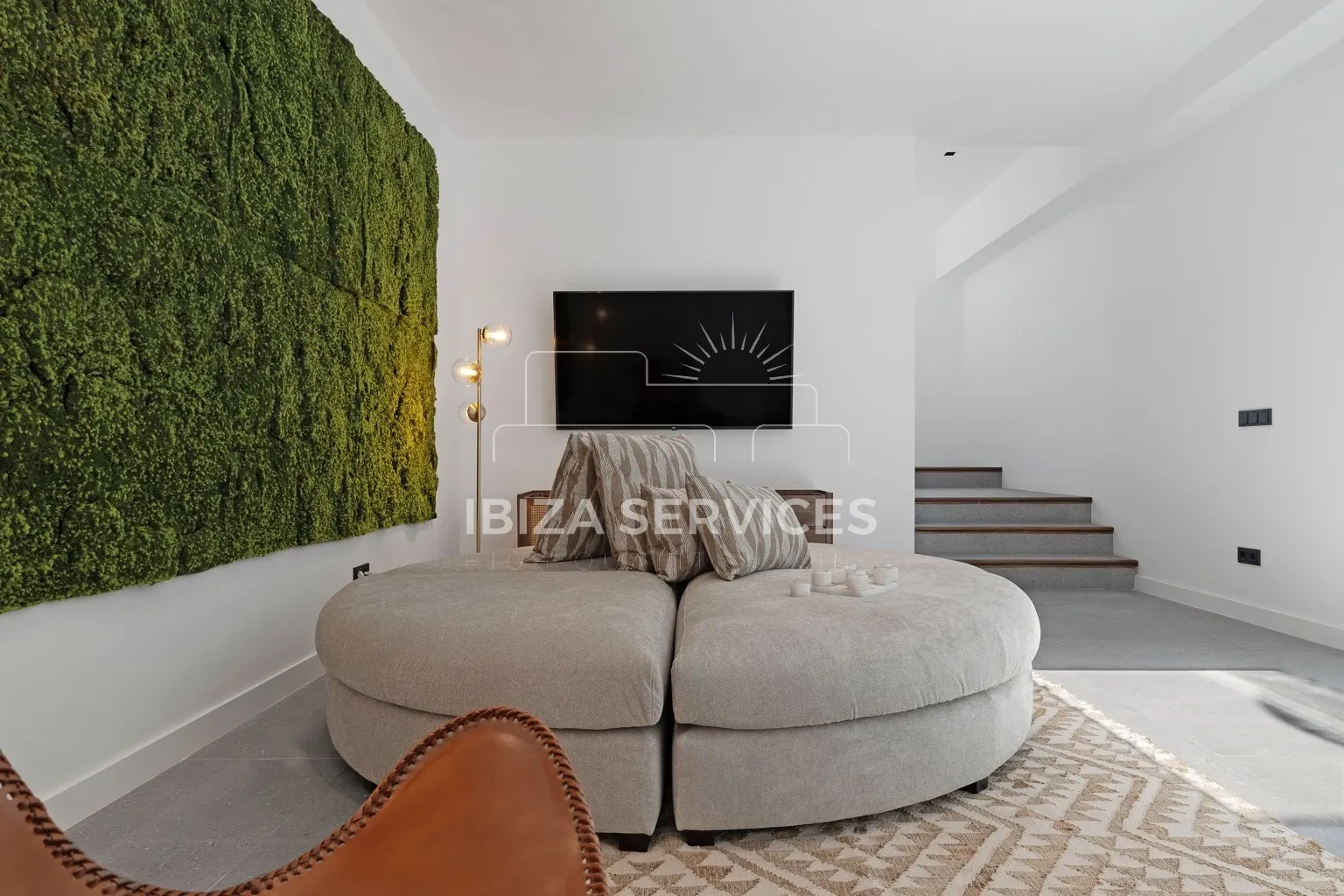 Foto 8 van Blakstad Villa for Sale in Can Furnet with Panoramic Views of Dalt Vila