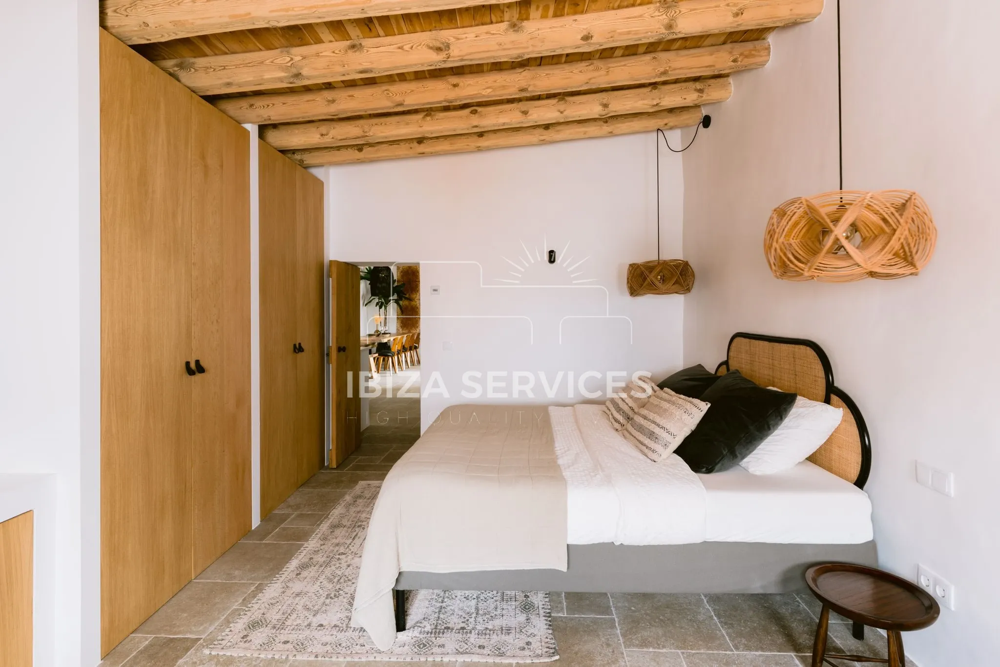 Foto 22 van Bohemian-Chic Villa with Guesthouse on a Spacious Plot in San Jordi – For Sale